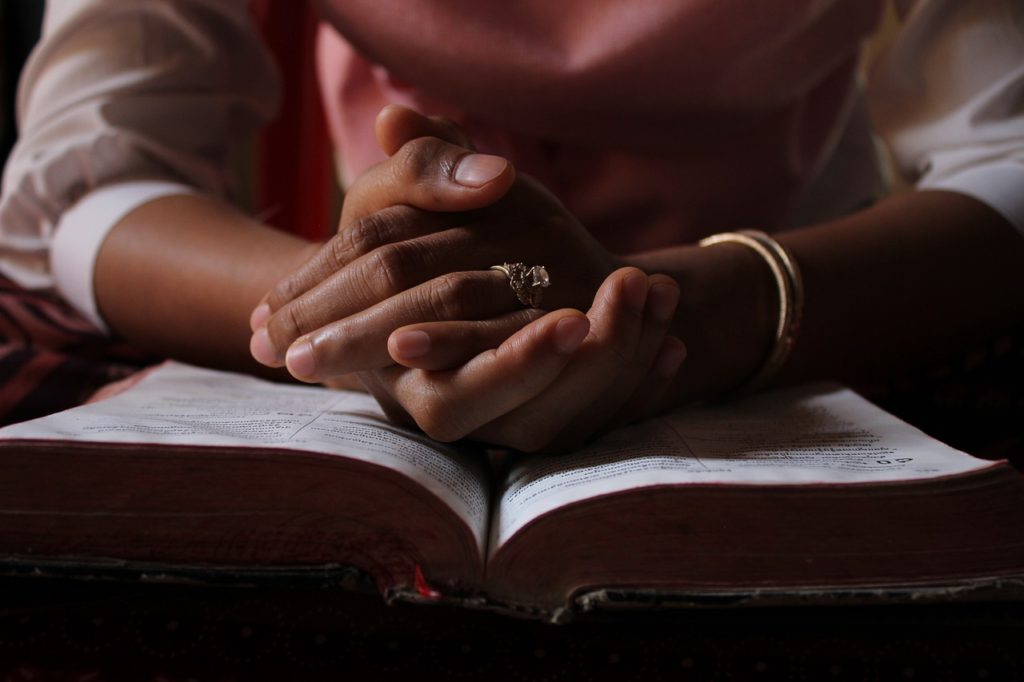 praying, bible, reading bible